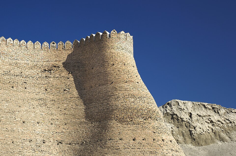 Bukhara — local market for B2B and wholesale portals