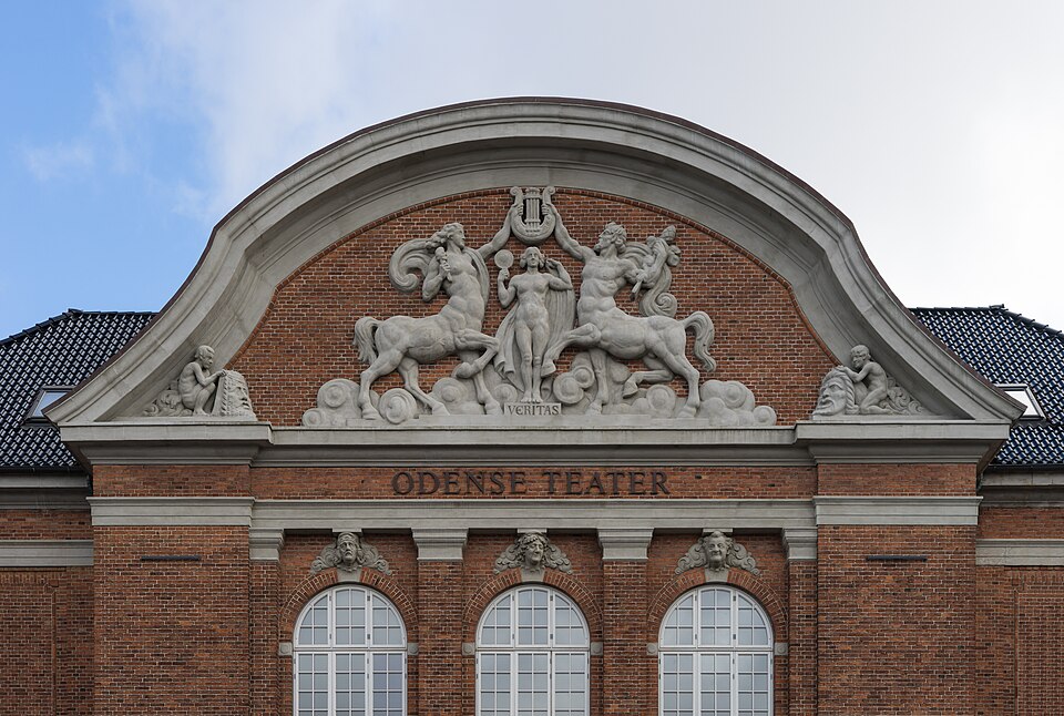 Odense — local market for manufacturer and distributor portals