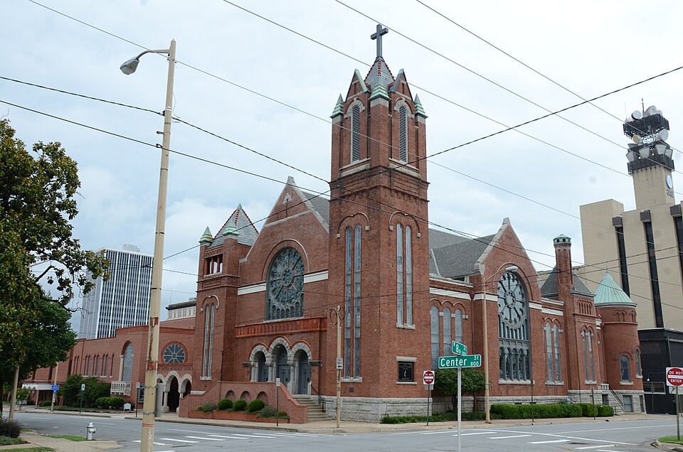 Little Rock — manufacturer and distributor portals for local businesses