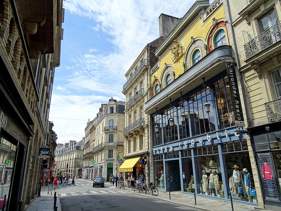 Rennes — local market for manufacturer and distributor portals