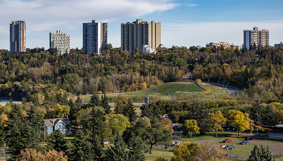 Edmonton — multi-vendor marketplaces for local businesses