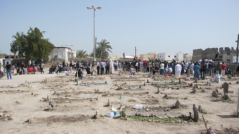Sitra — local market for online stores