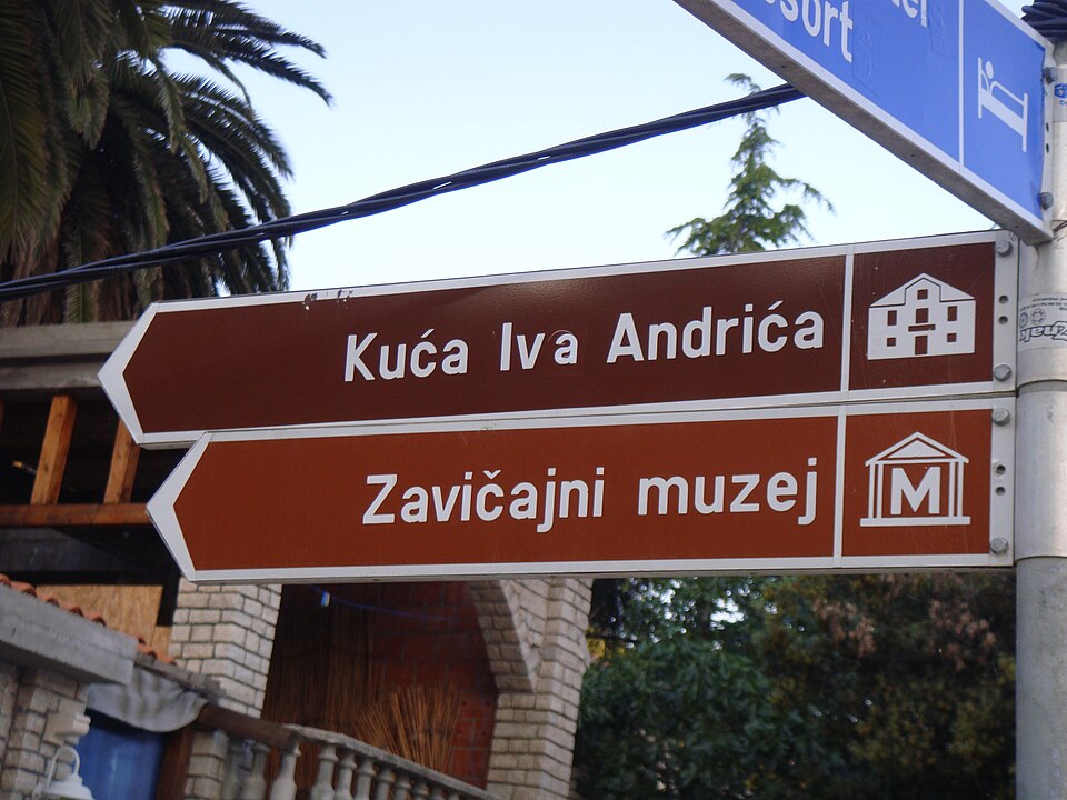 Herceg Novi — international and multi-region stores for local businesses