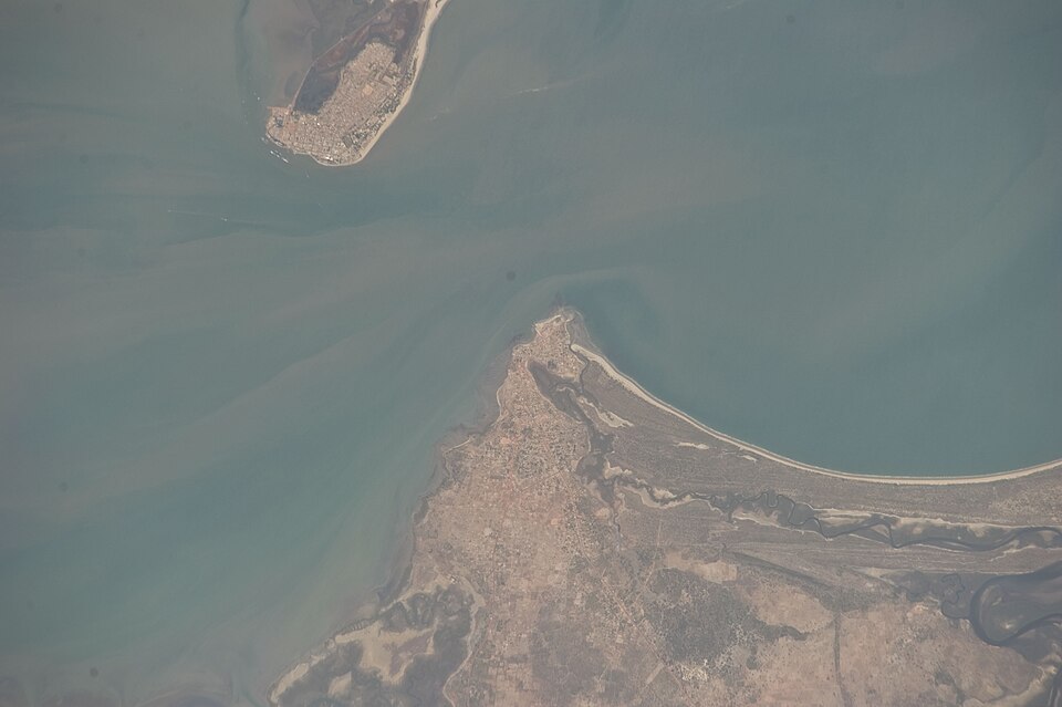 Banjul — local market for subscription and membership platforms