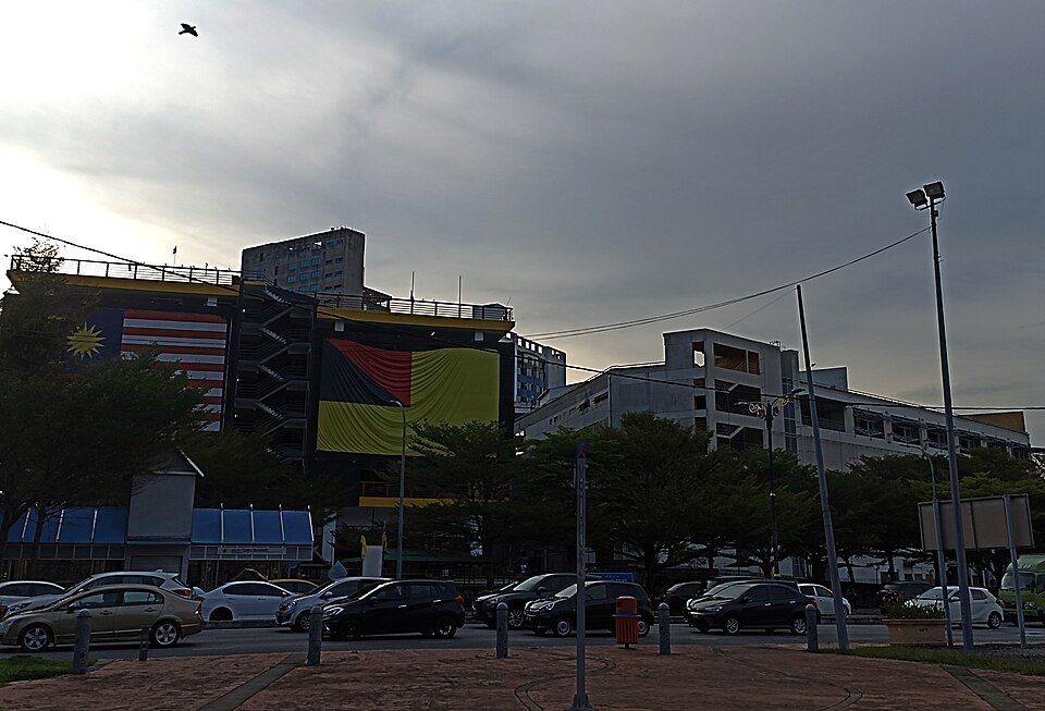 Seremban — multi-vendor marketplaces for local businesses