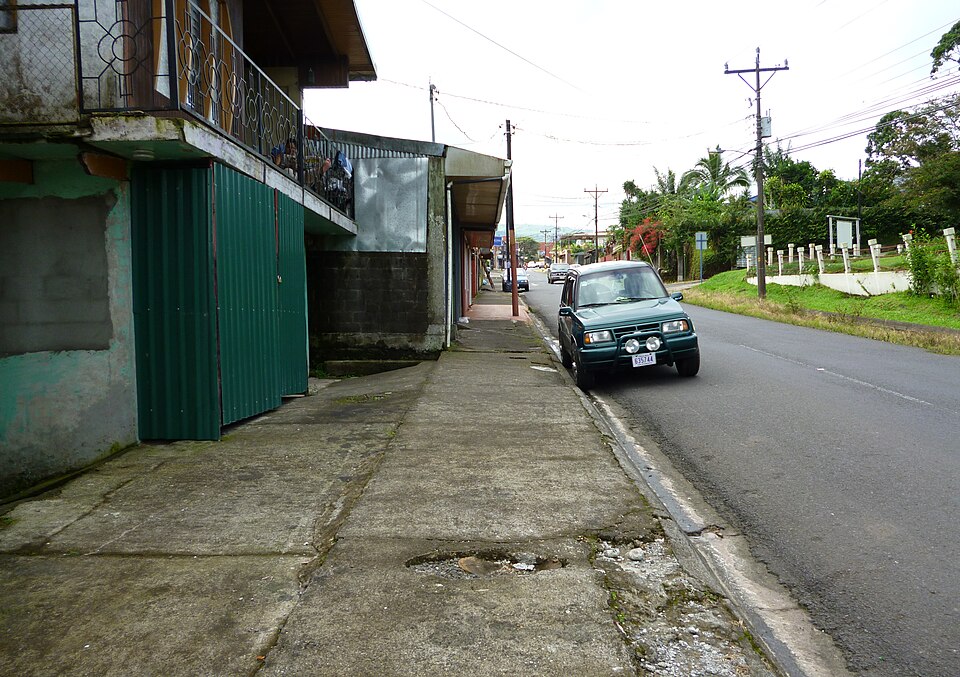 Ciudad Quesada (San Carlos) — custom e-commerce platforms for local businesses