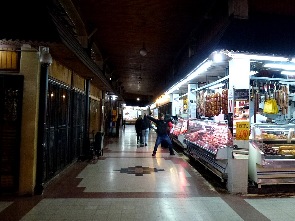Temuco — international and multi-region stores for local businesses