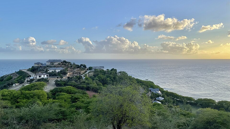 Antigua and Barbuda — local market for multi-vendor marketplaces