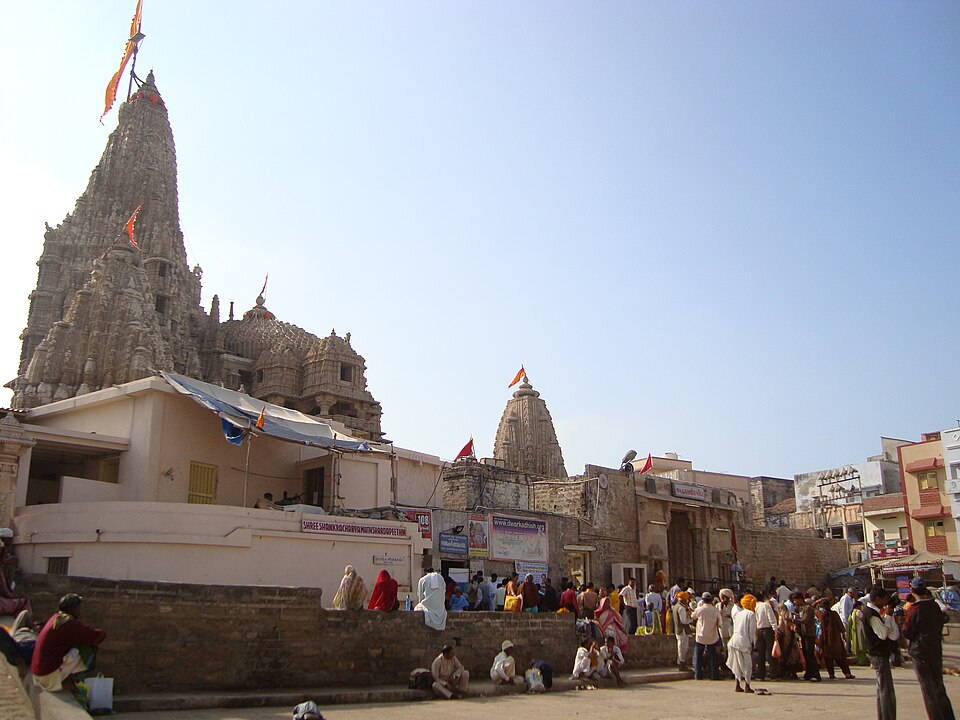 Dwarka — local market for manufacturer and distributor portals