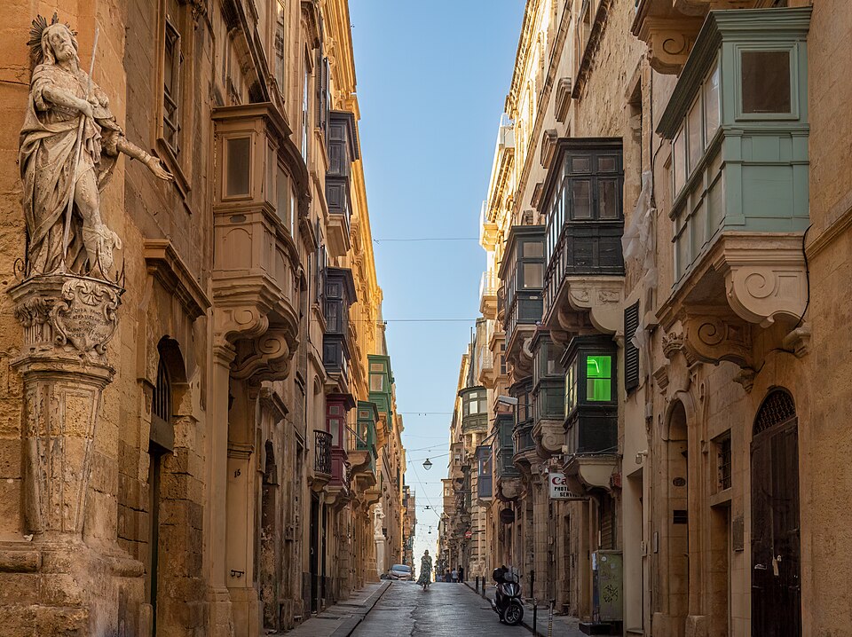 Valletta — local market for B2B and wholesale portals
