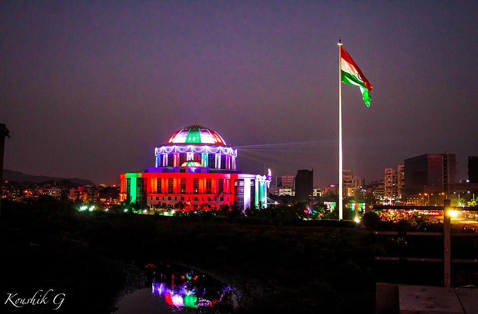 Navi Mumbai — custom e-commerce platforms for local businesses