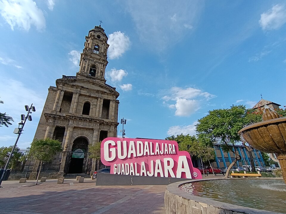 Guadalajara — B2B and wholesale portals for local businesses