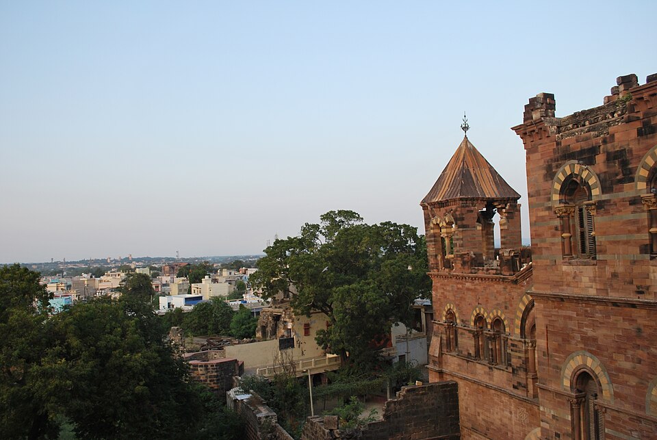 Bhuj — local market for service booking platforms
