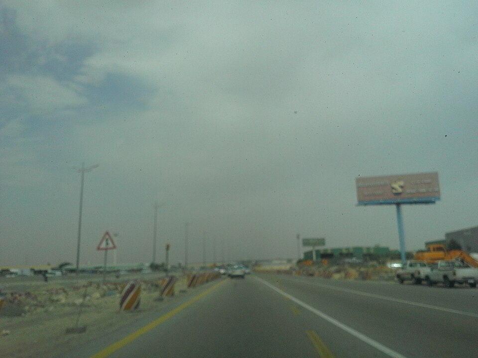 Dammam — local market for custom e-commerce platforms