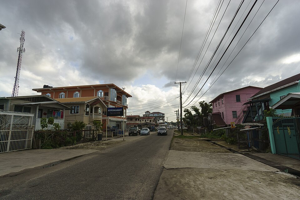 Bartica — local market for manufacturer and distributor portals