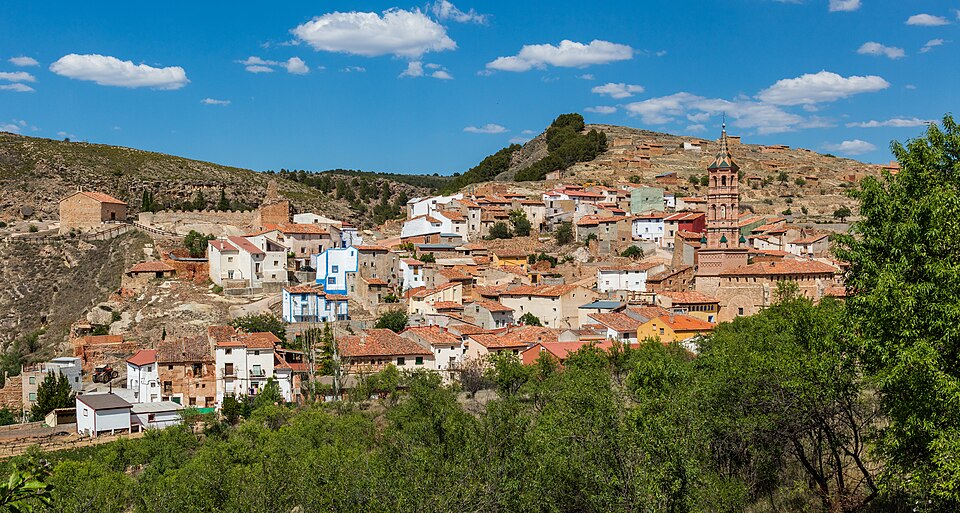 Zaragoza — local market for manufacturer and distributor portals
