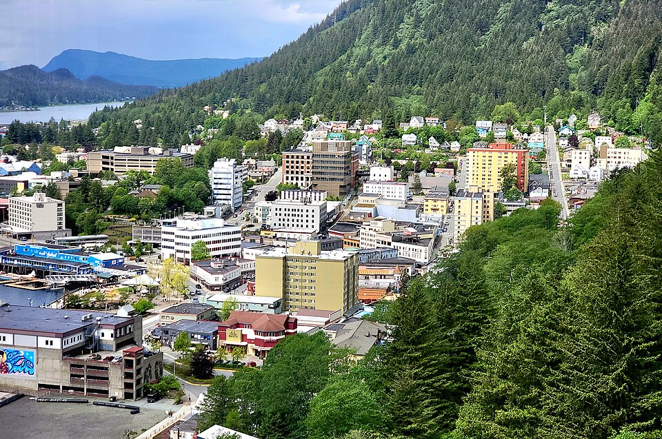 Juneau — service booking platforms for local businesses