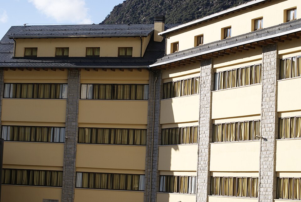 Escaldes-Engordany — manufacturer and distributor portals for local businesses