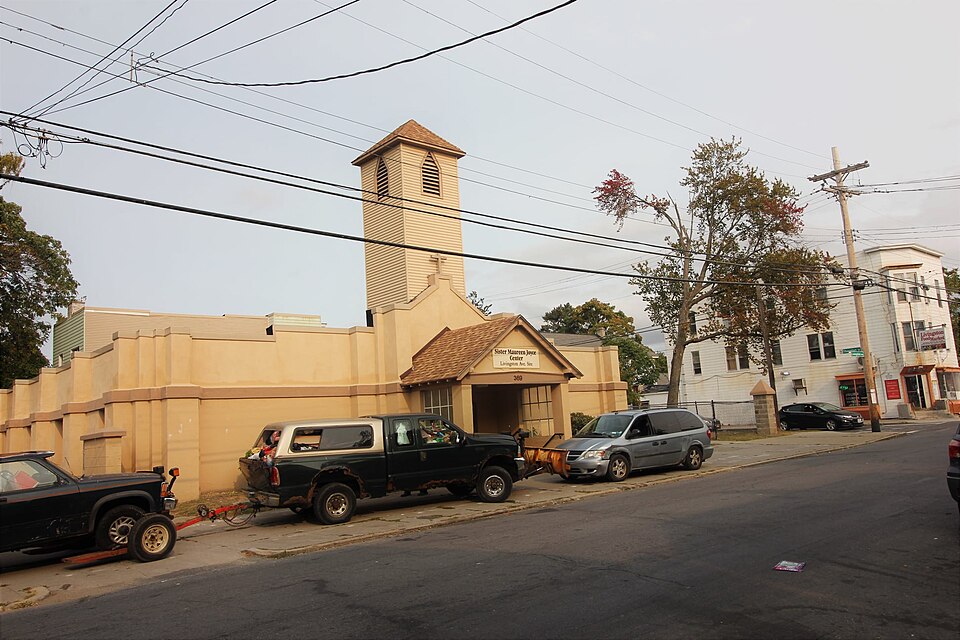 Albany — local market for B2B and wholesale portals