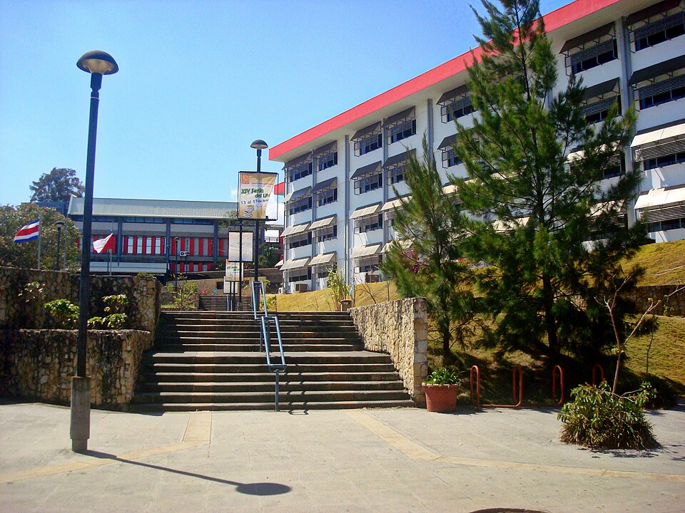 Heredia — local market for subscription and membership platforms