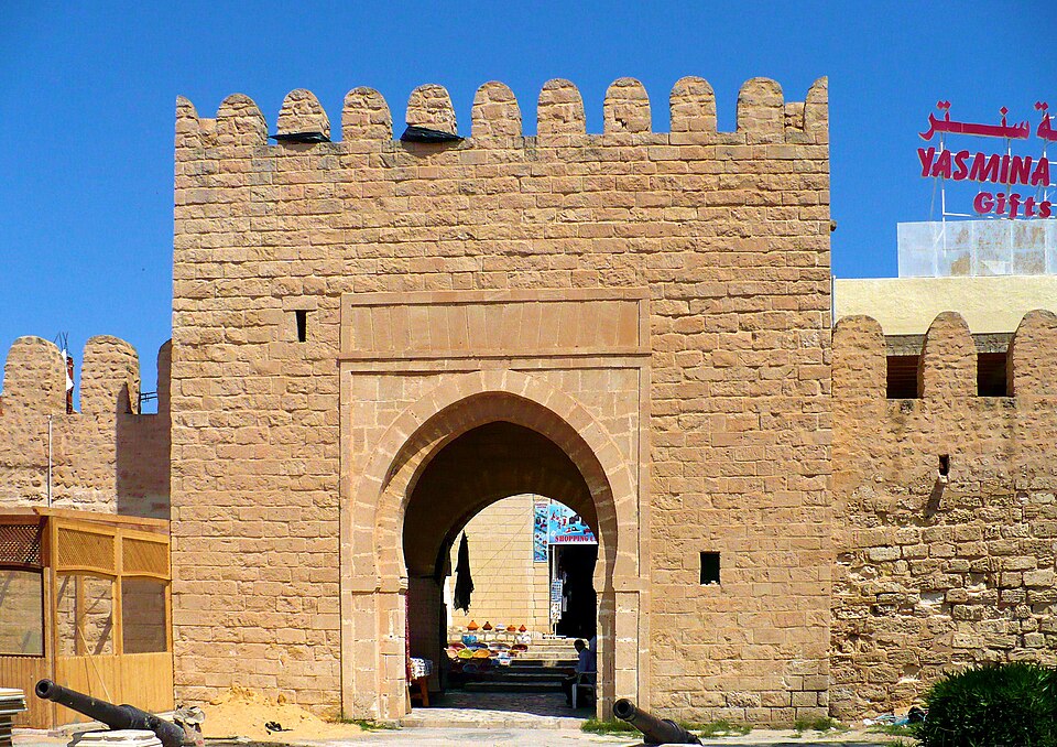 Monastir — B2B and wholesale portals for local businesses