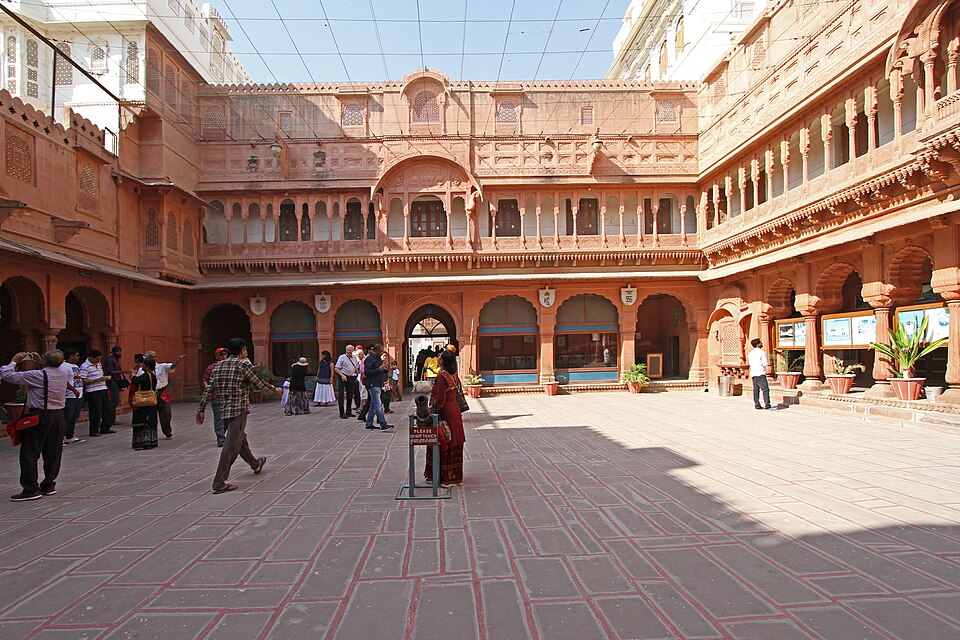 Bikaner — service booking platforms for local businesses