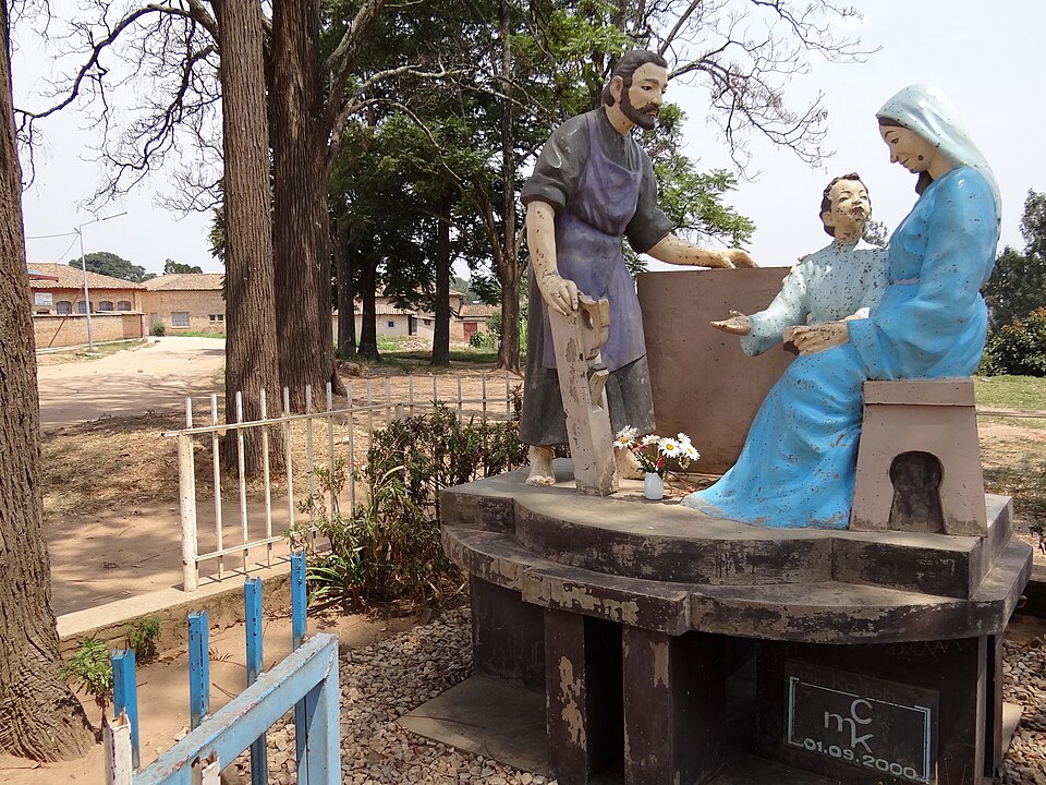 Muhanga — multi-vendor marketplaces for local businesses