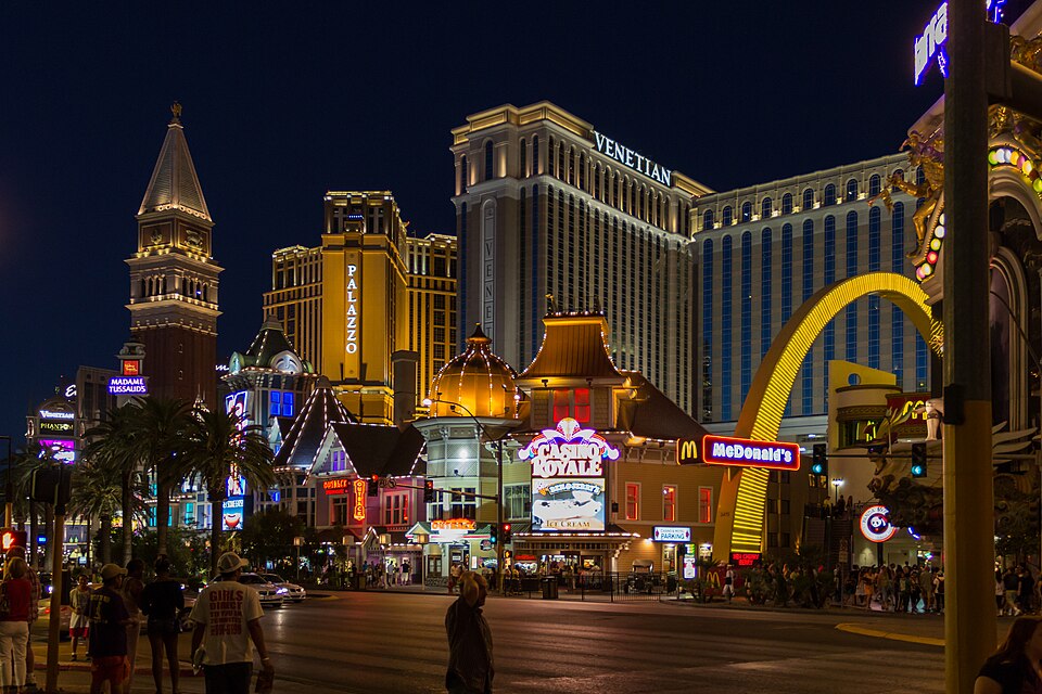 Las Vegas — local market for international and multi-region stores