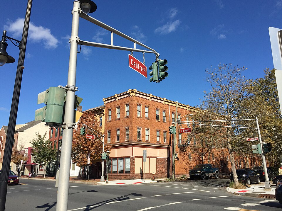 Trenton — local market for multi-vendor marketplaces