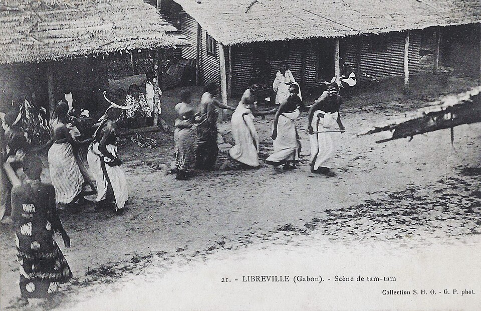 Libreville — local market for subscription and membership platforms