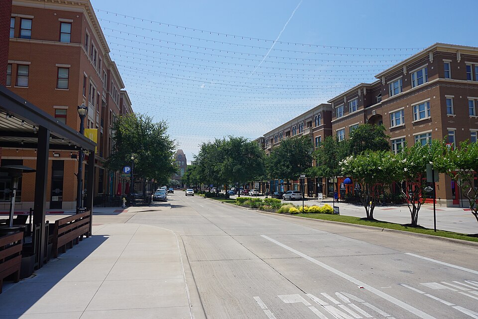 Frisco — international and multi-region stores for local businesses