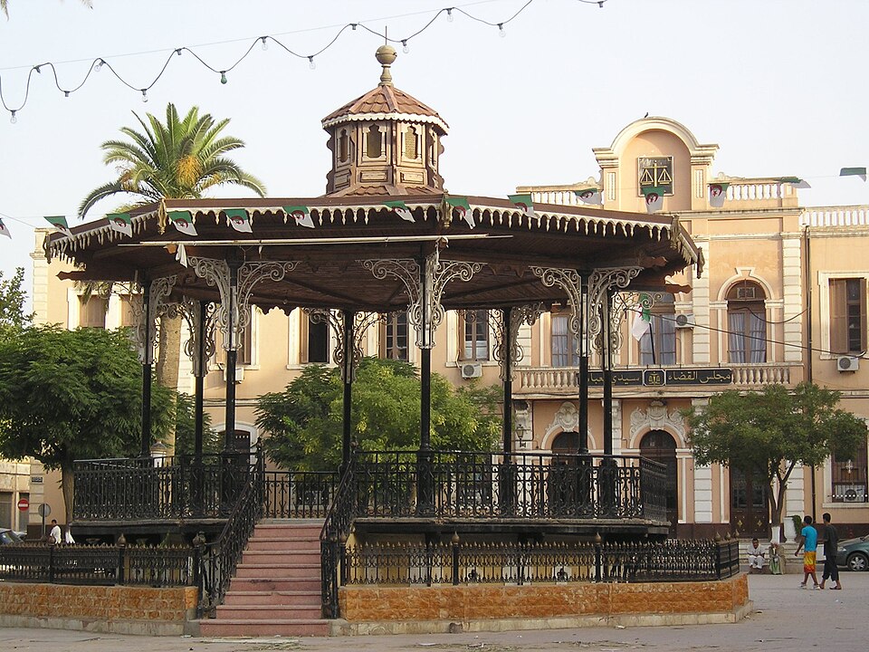Sidi Bel Abbès — local market for online stores