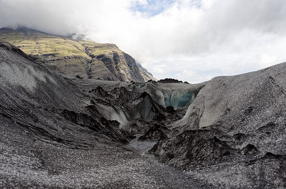 Iceland — local market for subscription and membership platforms