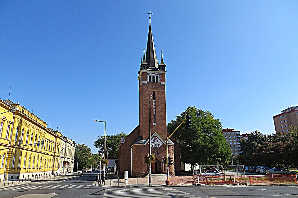 Székesfehérvár — multi-vendor marketplaces for local businesses