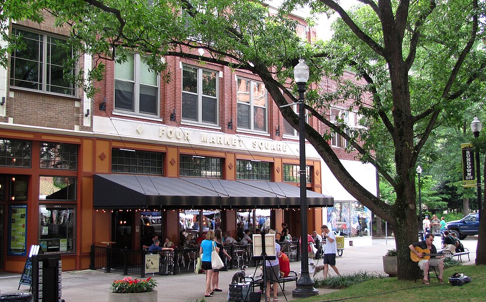 Knoxville — local market for online stores