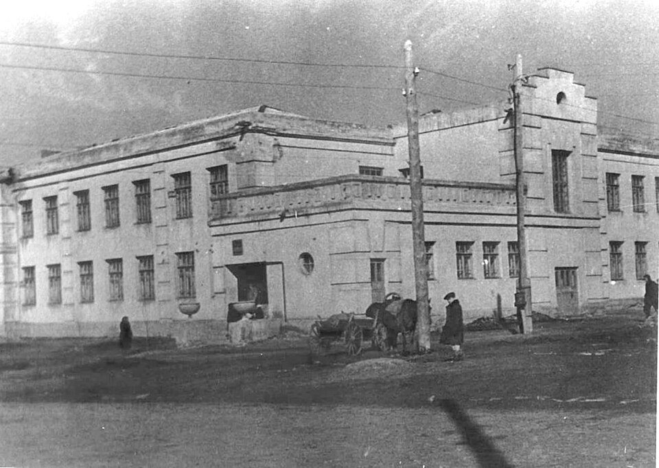 Aktobe — local market for subscription and membership platforms
