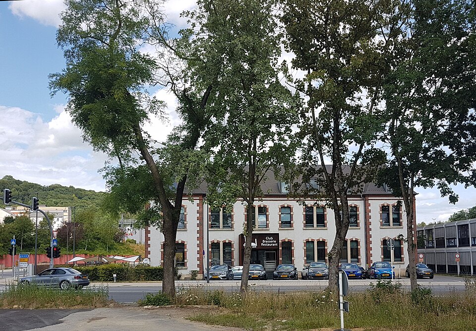 Differdange — local market for mobile commerce apps