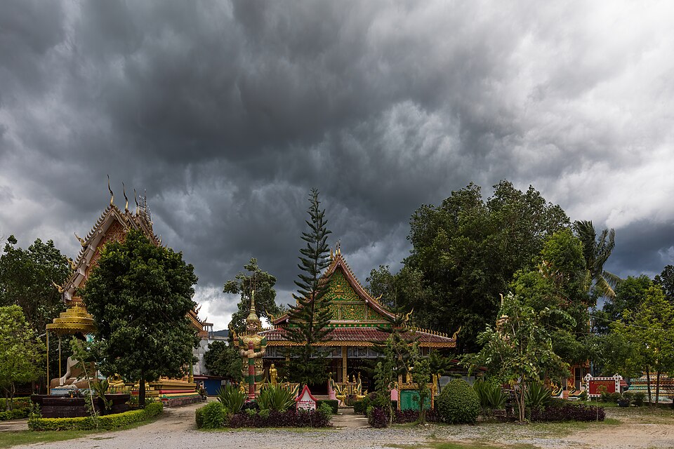 Savannakhet — B2B and wholesale portals for local businesses