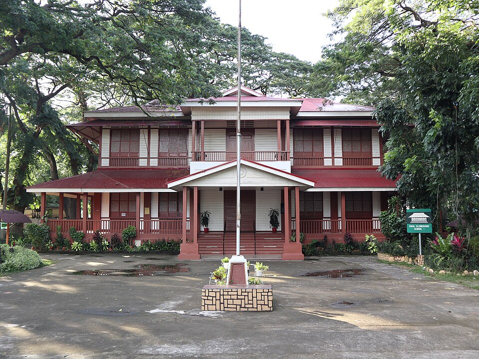 Bacolod — international and multi-region stores for local businesses