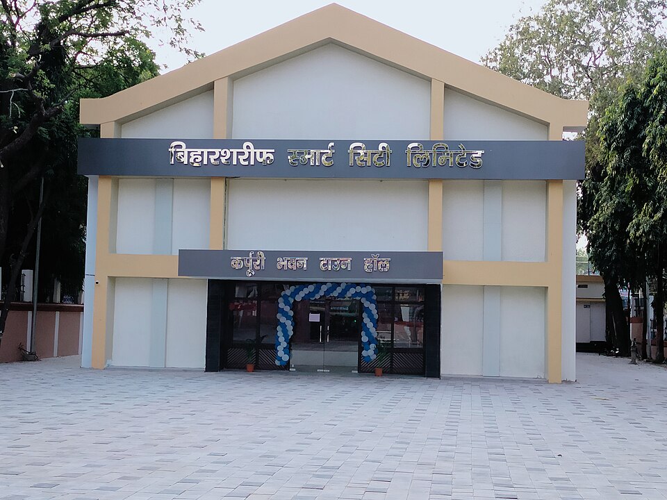 Bihar Sharif — local market for service booking platforms