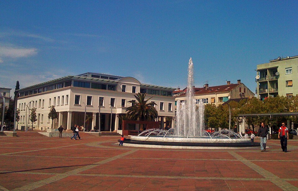 Podgorica — mobile commerce apps for local businesses