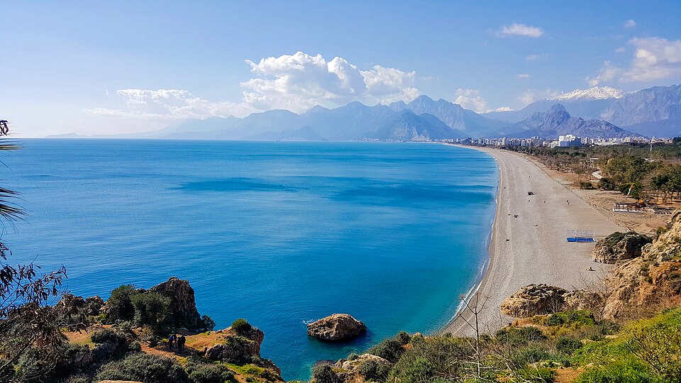Antalya — local market for online stores