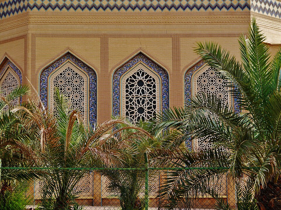 Hawalli — local market for manufacturer and distributor portals