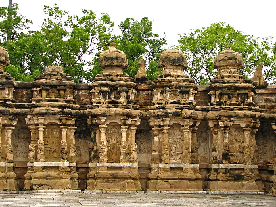 Kanchipuram — custom e-commerce platforms for local businesses