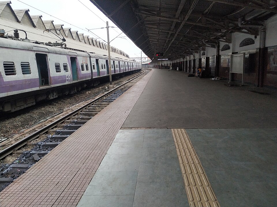 Howrah — multi-vendor marketplaces for local businesses
