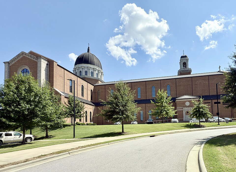 Raleigh — international and multi-region stores for local businesses