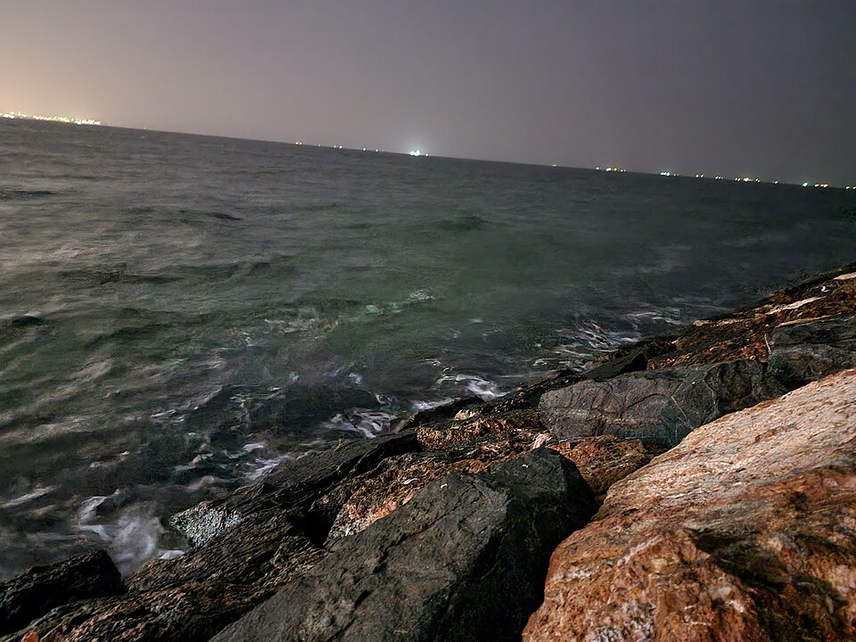 Ajman — international and multi-region stores for local businesses