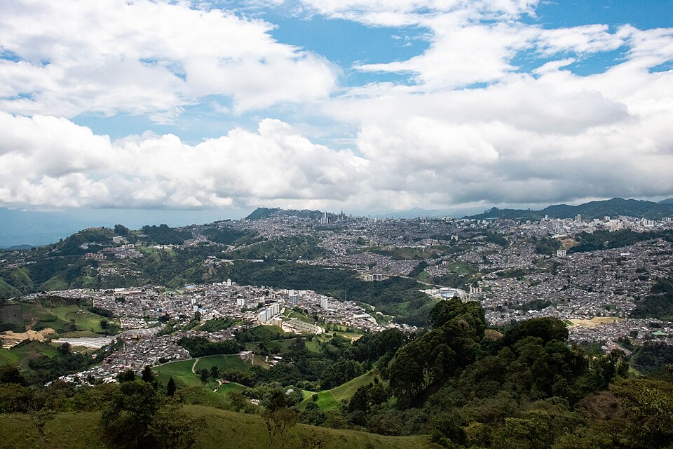 Manizales — B2B and wholesale portals for local businesses