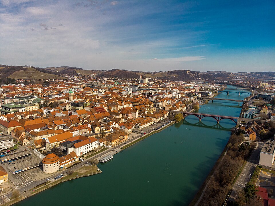 Maribor — local market for mobile commerce apps