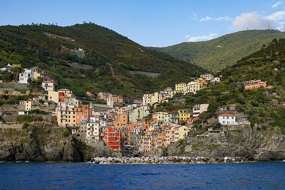 Italy — local market for multi-vendor marketplaces